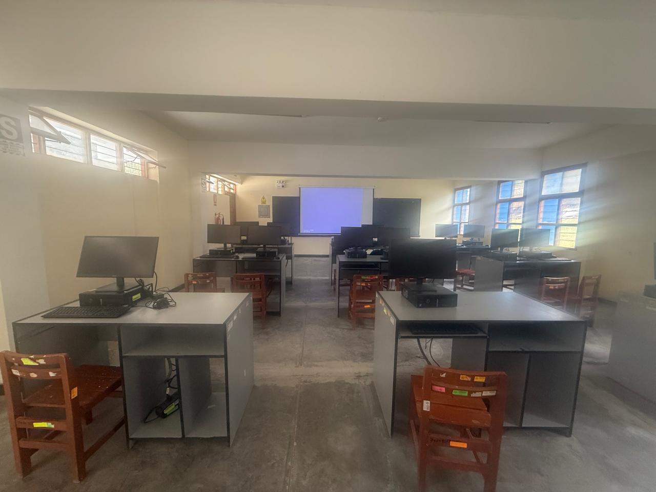 LABORATORIO COMPUTO
