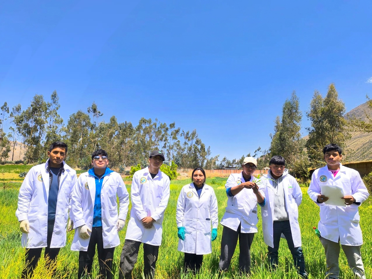 Estudiantes del programa de Producción Agropecuaria en actividad formativa